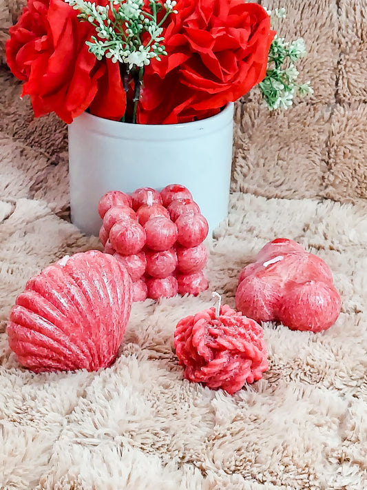 You are a Gift Luxury Sculpted Candle